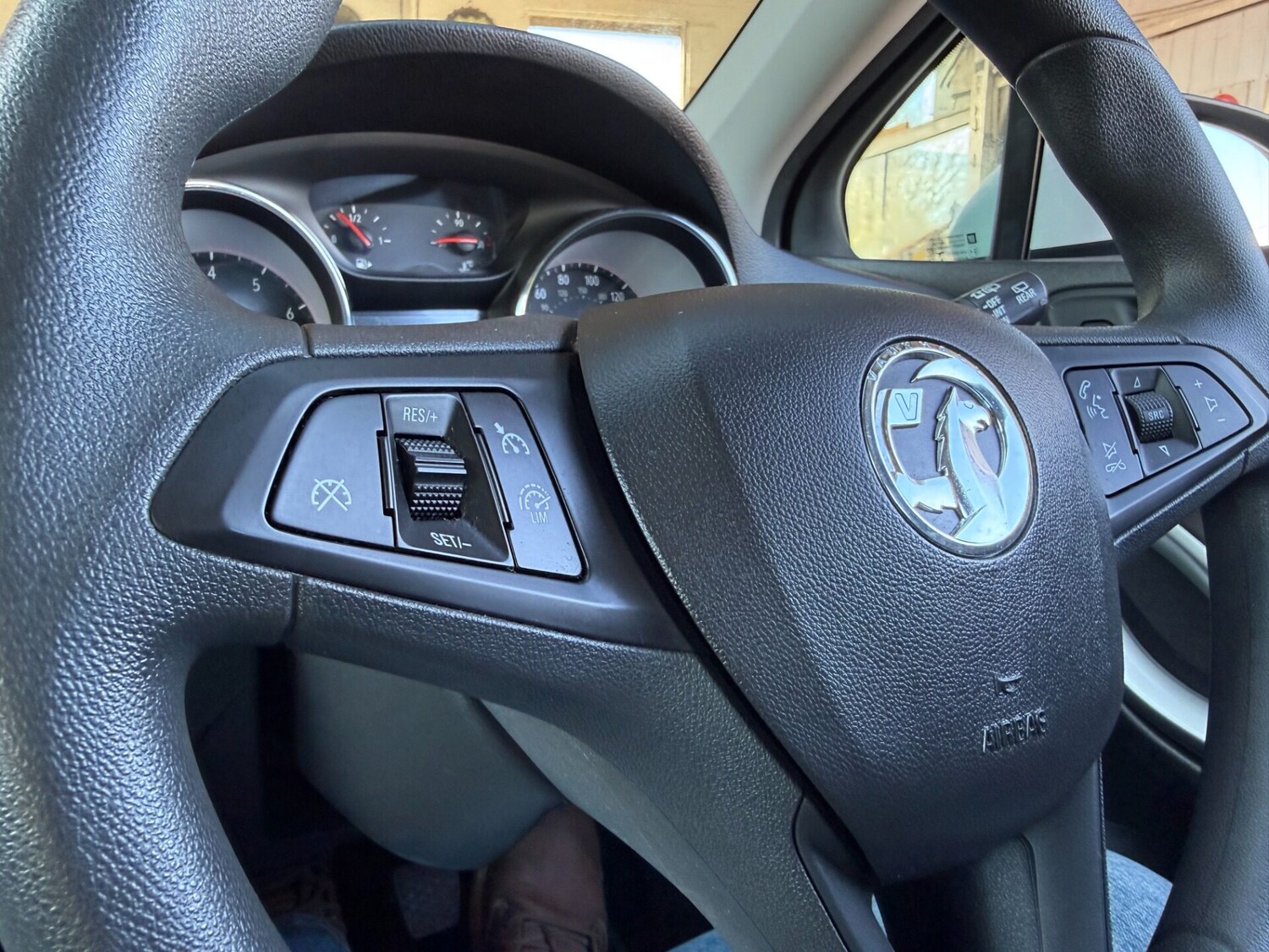 Used Vauxhall Astra 2017 for sale - 78054343: Photo 31