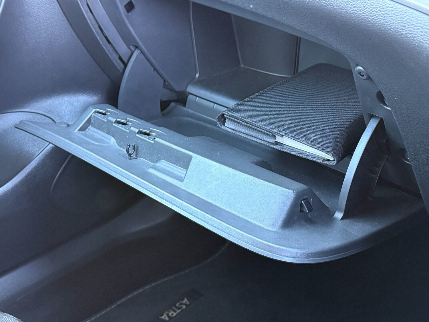 Used Vauxhall Astra 2017 for sale - 78054343: Photo 39