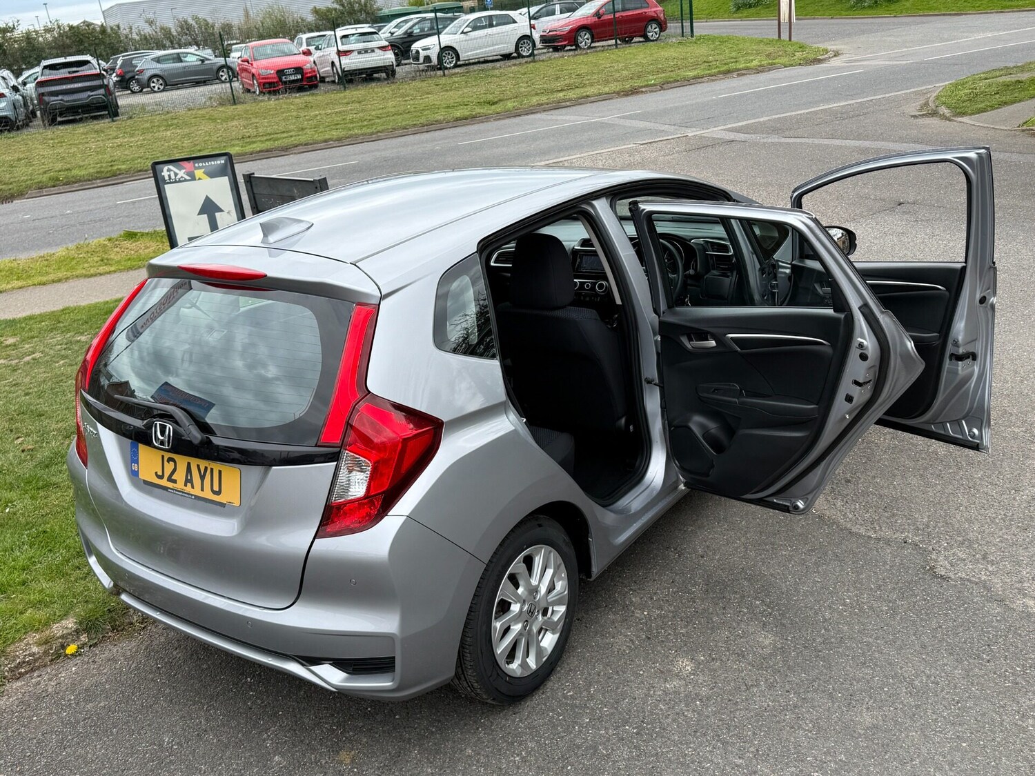Used Honda Jazz 2019 for sale - 78097916: Photo 28