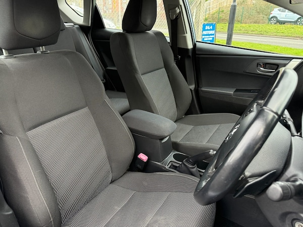 Used Toyota Auris 2014 for sale - 74816958: Photo 12