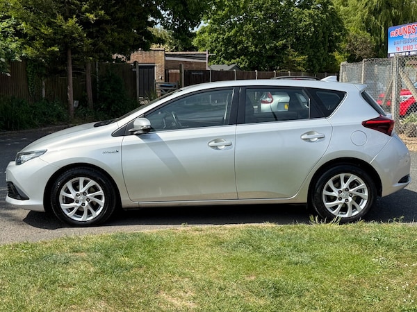 Used Toyota Auris 2017 for sale - 75422440: Photo 9