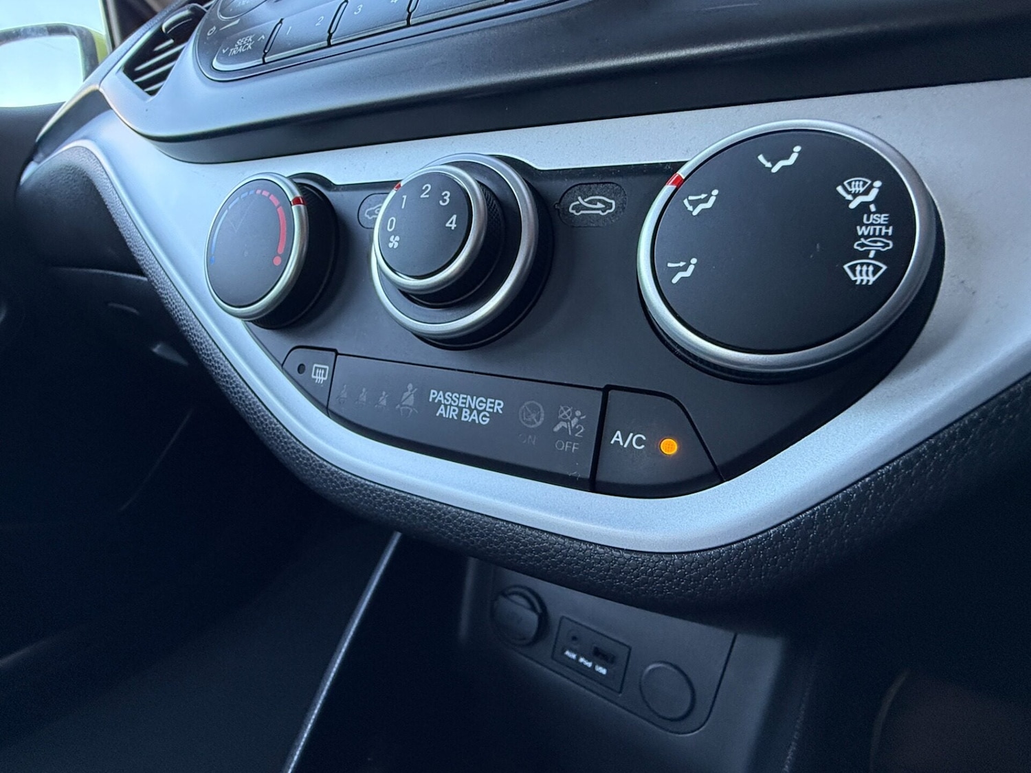 Used Kia Picanto 2014 for sale - 76893125: Photo 17