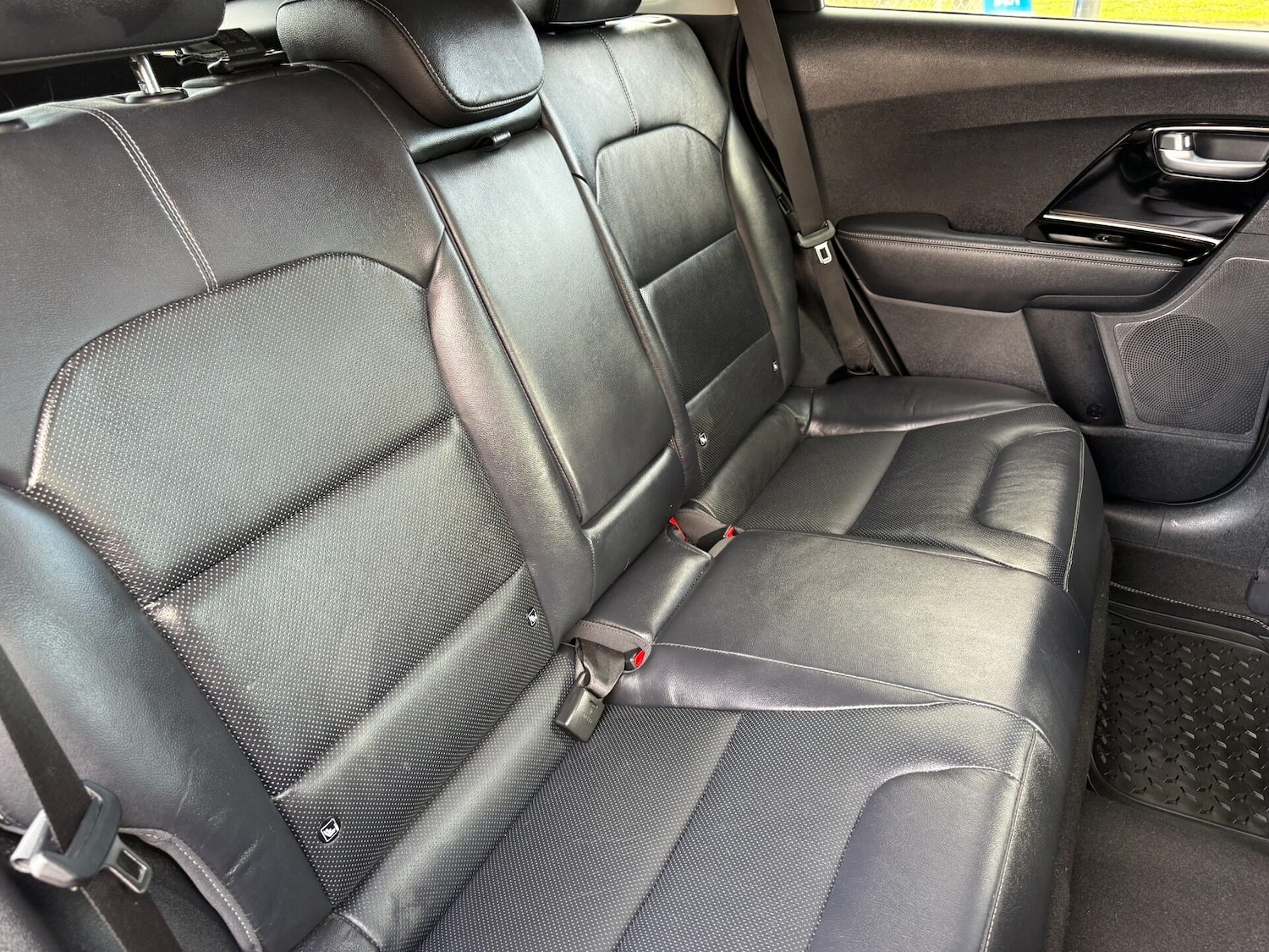 Used Kia Niro 2017 for sale - 76363143: Photo 16