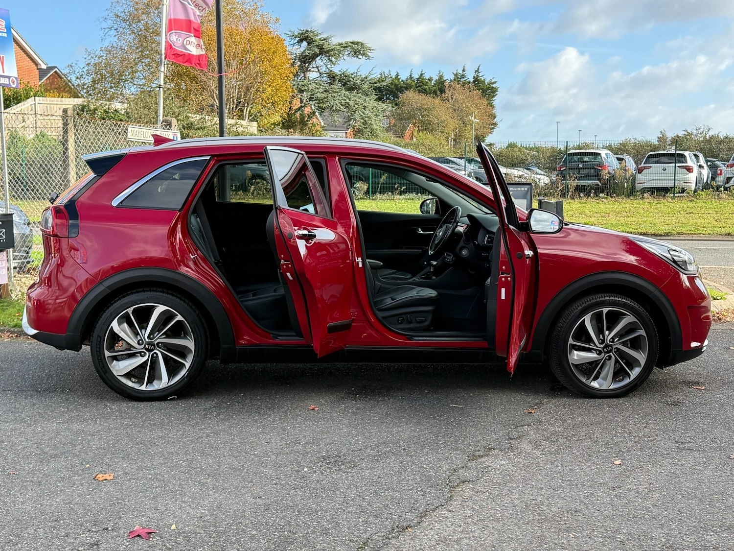 Used Kia Niro 2017 for sale - 76363143: Photo 3