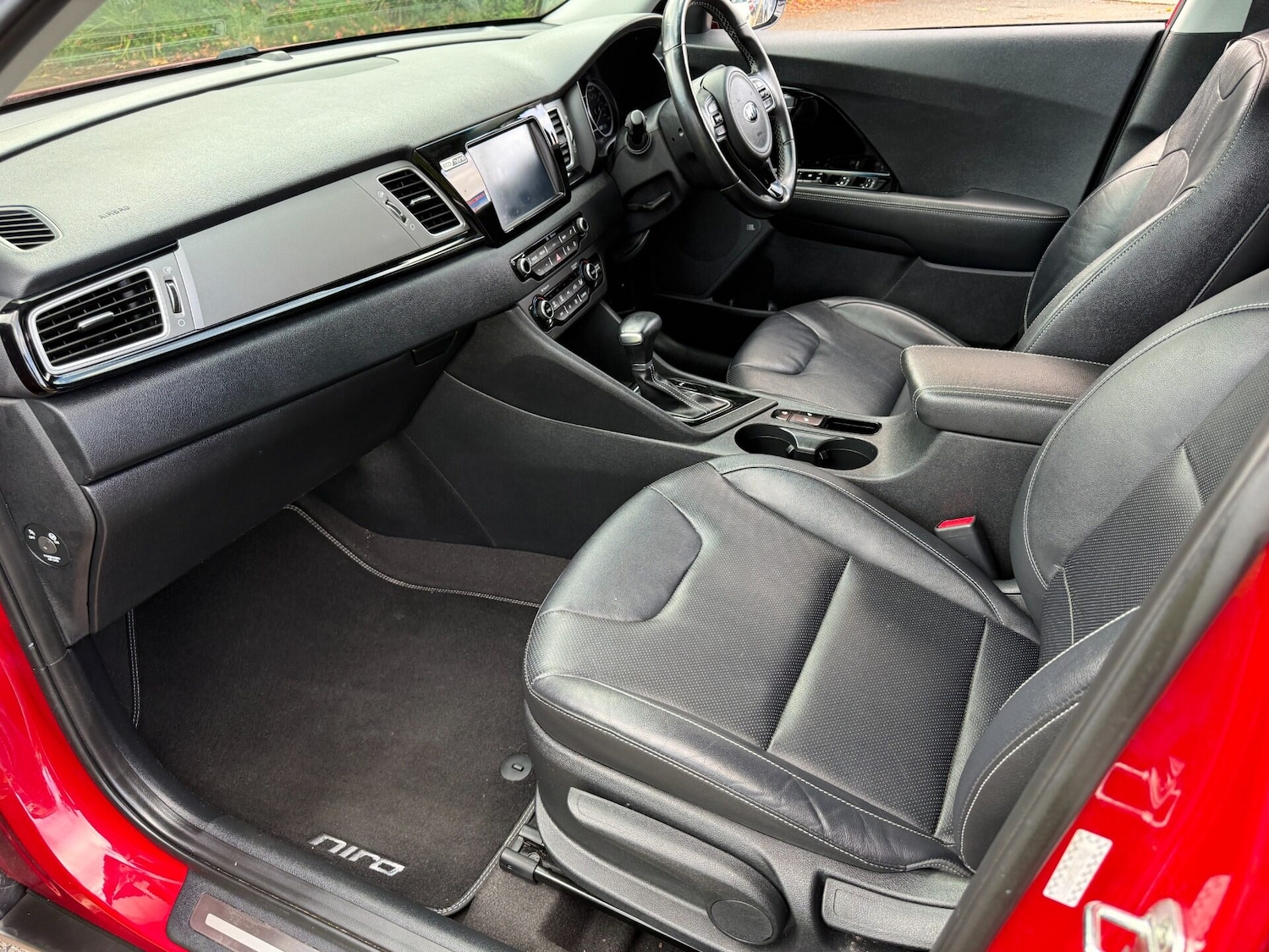 Used Kia Niro 2017 for sale - 76363143: Photo 38