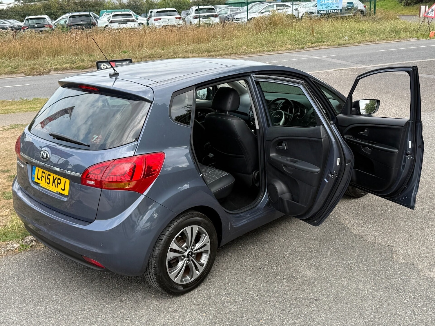 Vehicle 29