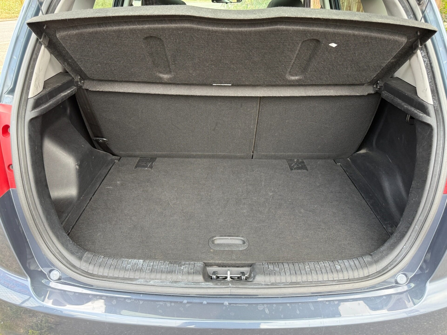 Vehicle 44