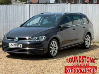 Used Volkswagen Golf 2019 for sale - 74962229: Photo