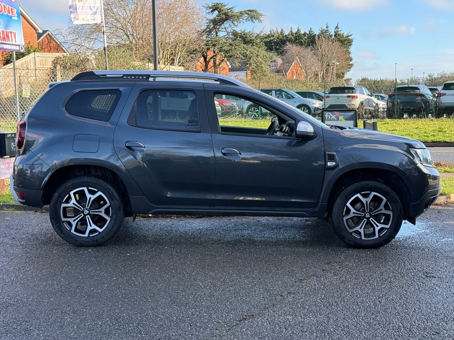 Used Dacia Duster 2020 for sale - 77432735: Photo 2