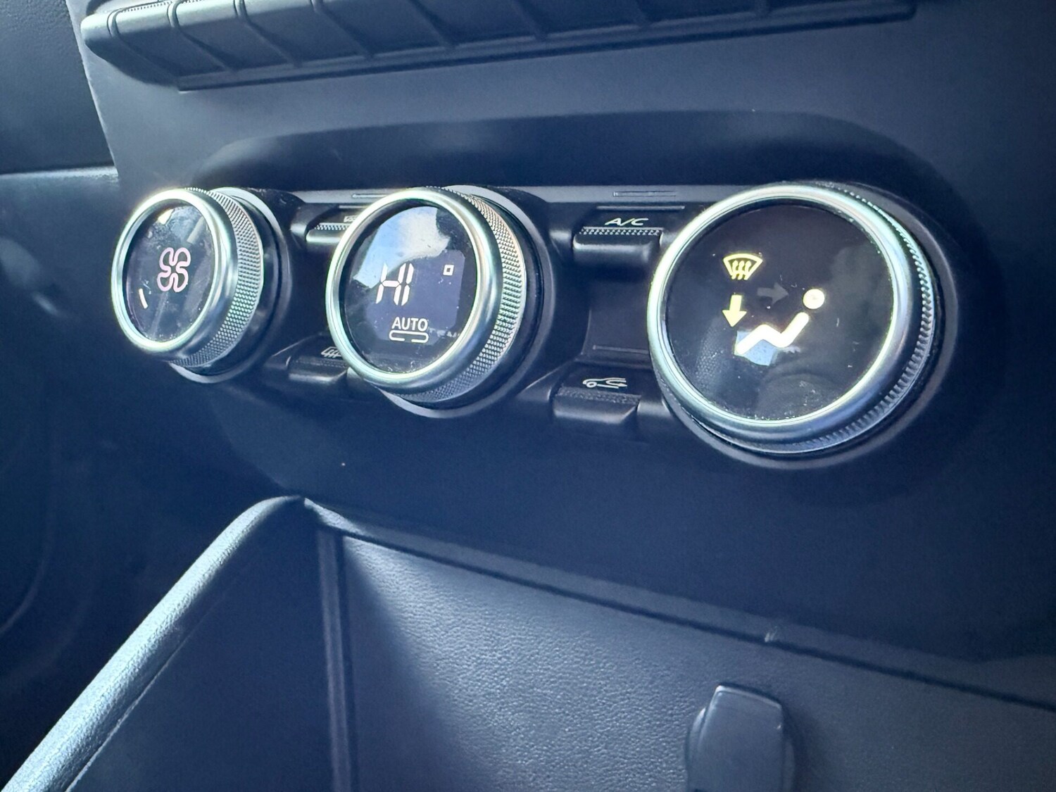 Used Dacia Duster 2020 for sale - 77432735: Photo 28