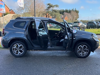 Used Dacia Duster undefined for sale - 77432735: Photo