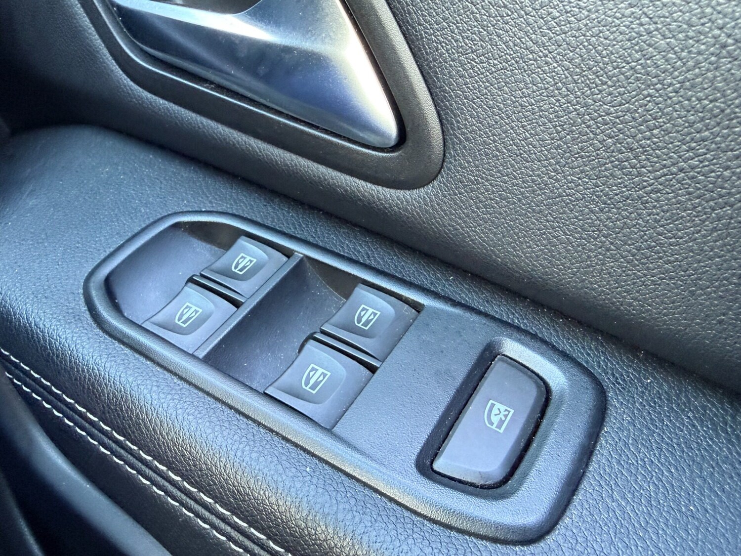 Used Dacia Duster 2020 for sale - 77432735: Photo 42