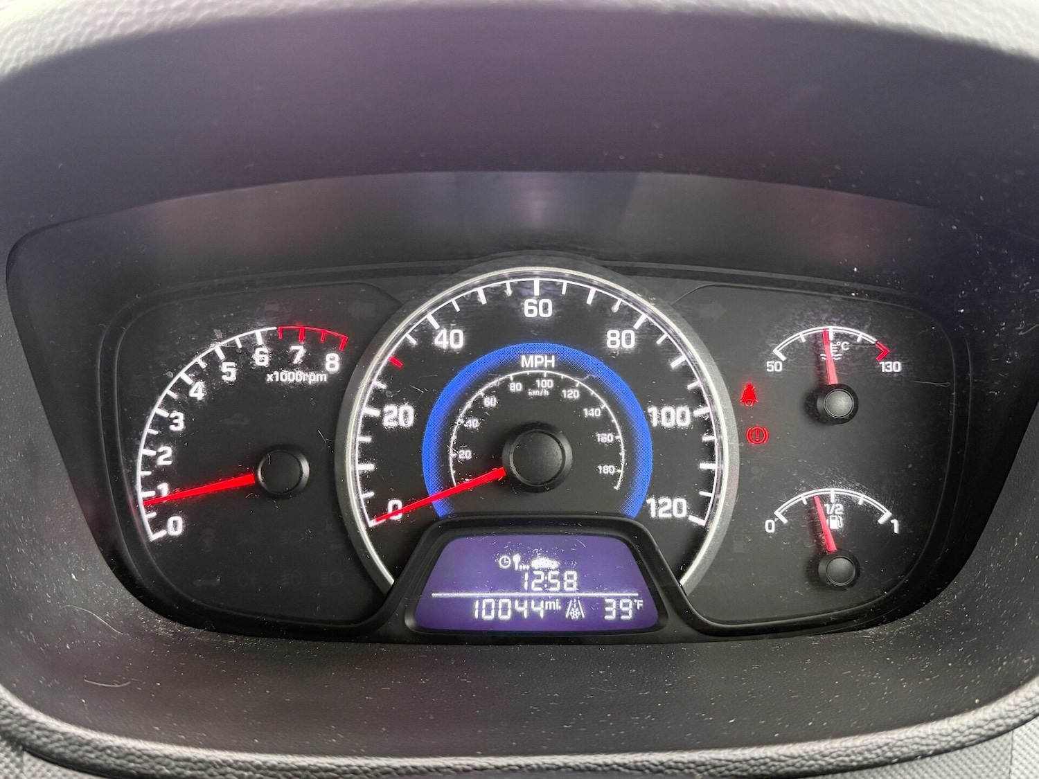 Used Hyundai i10 2017 for sale - 76969869: Photo 11