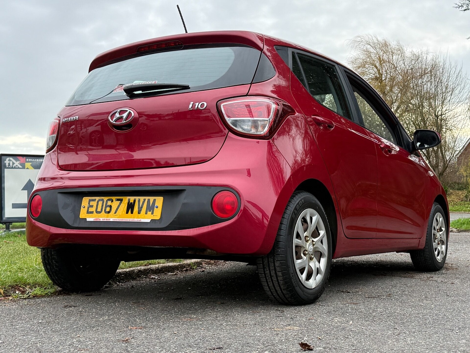 Used Hyundai i10 2017 for sale - 76969869: Photo 14