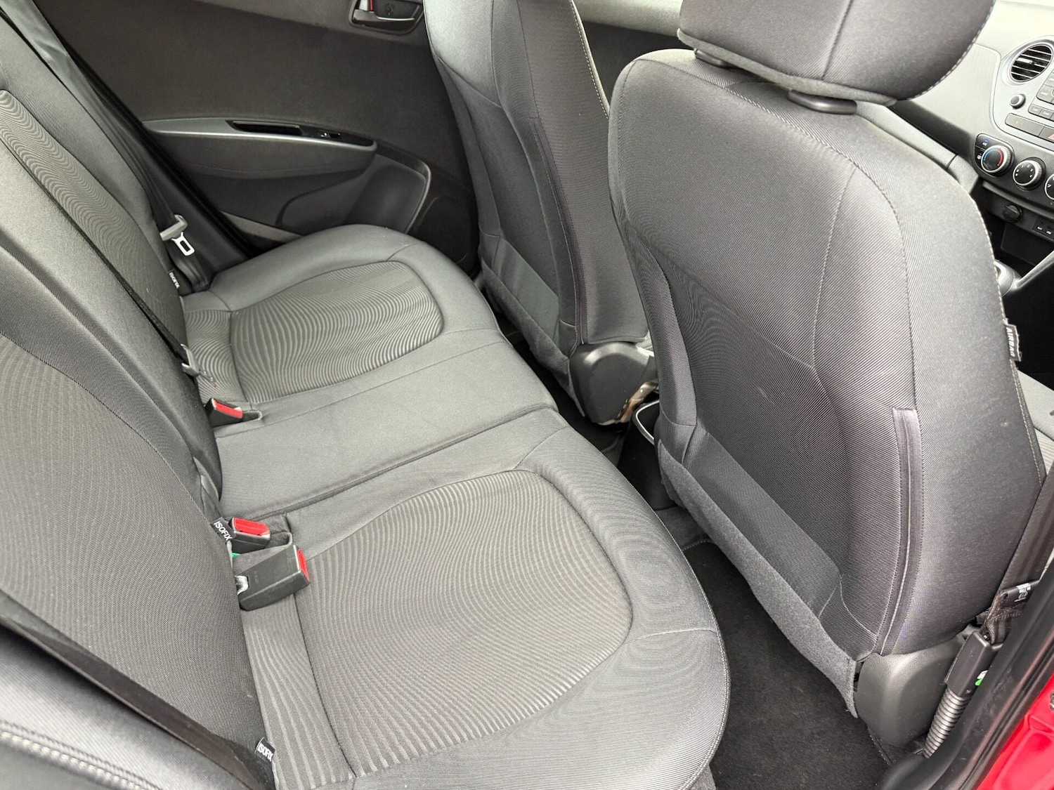 Used Hyundai i10 2017 for sale - 76969869: Photo 25