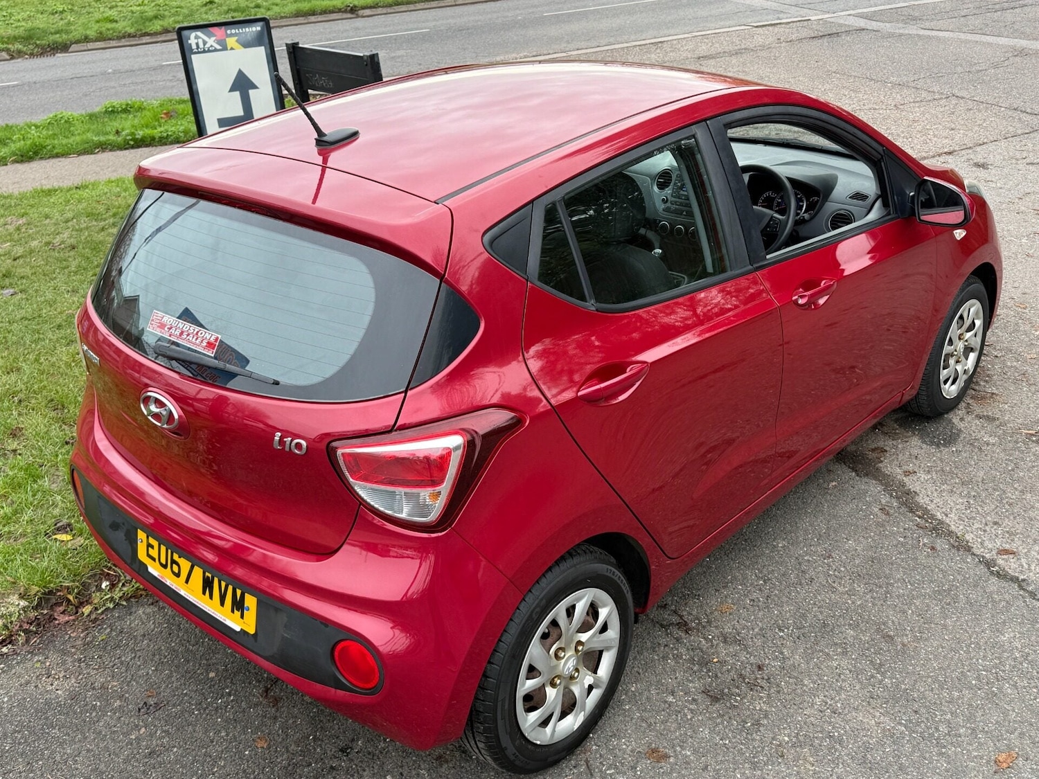 Used Hyundai i10 2017 for sale - 76969869: Photo 39