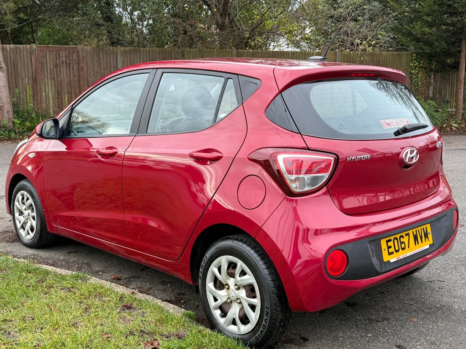 Used Hyundai i10 2017 for sale - 76969869: Photo 6