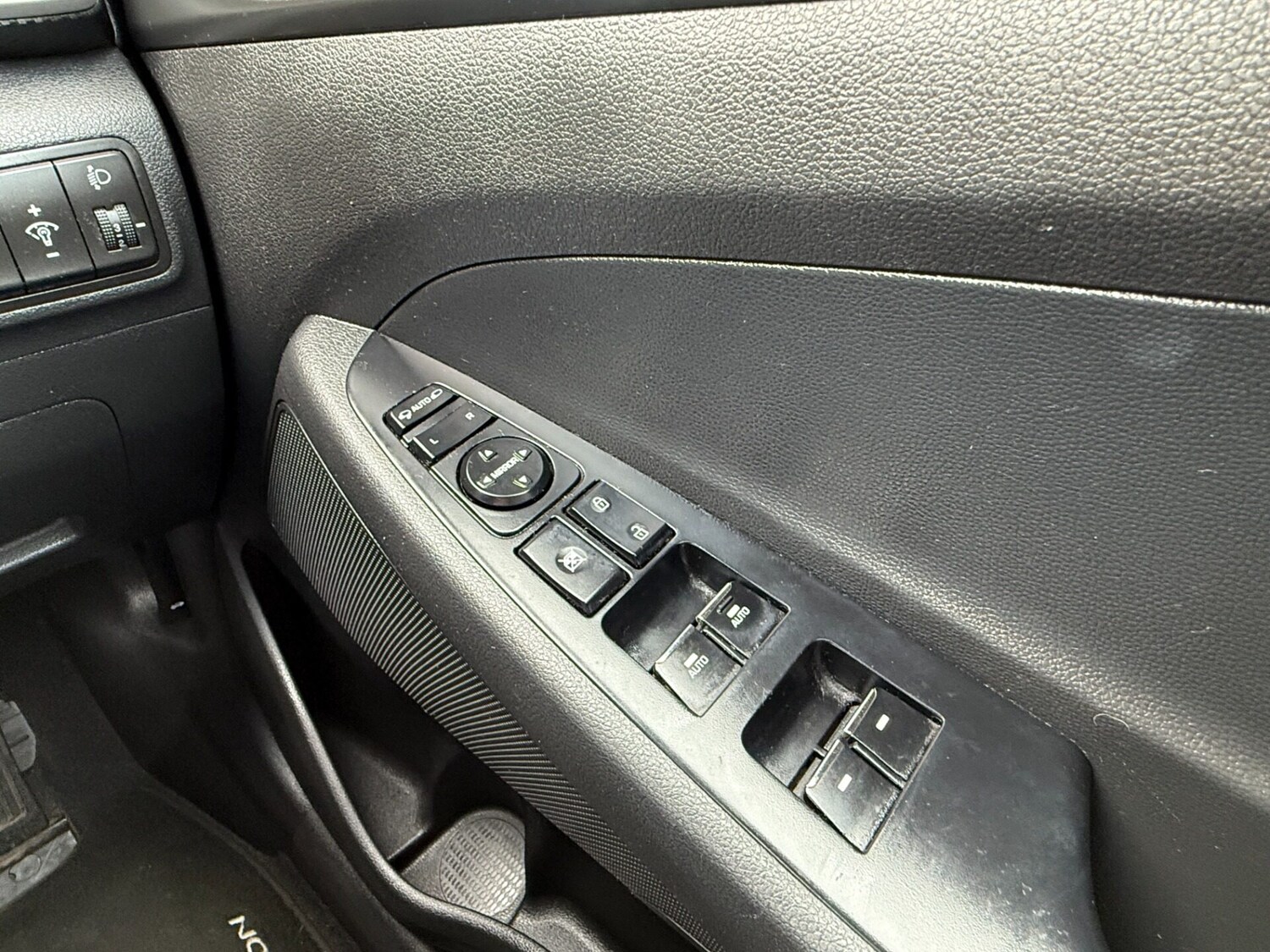 Used Hyundai TUCSON 2019 for sale - 76275233: Photo 27