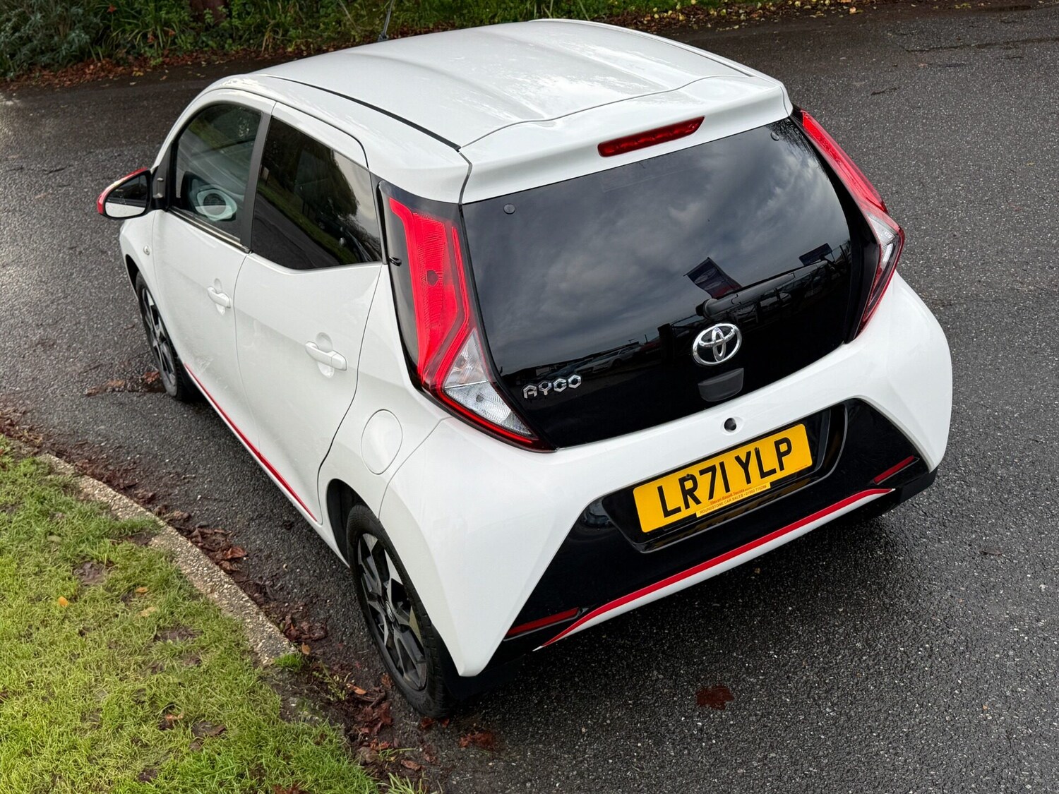 Used Toyota AYGO 2021 for sale - 76736544: Photo 25