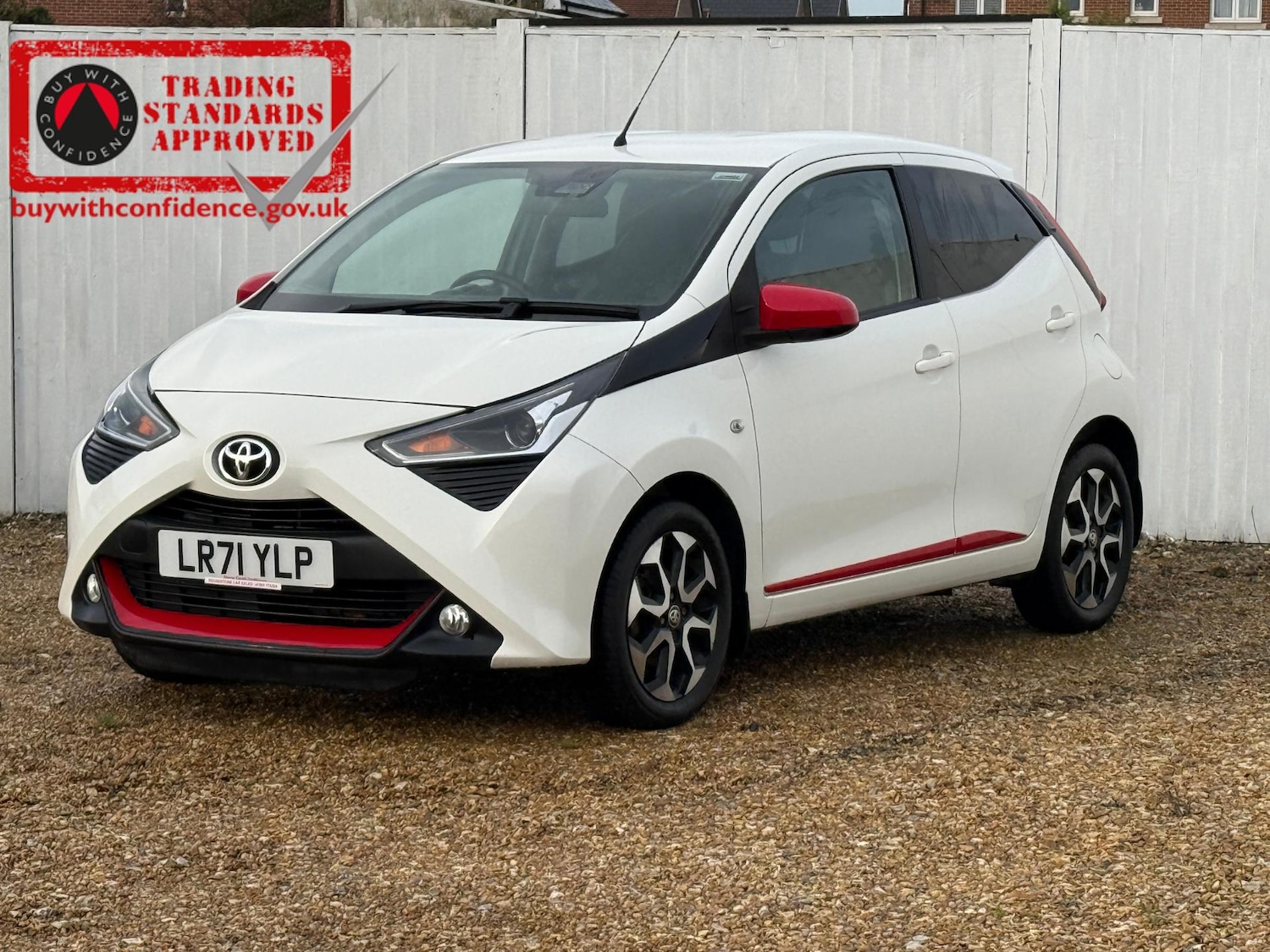 Used Toyota AYGO 2021 for sale - 76736544: Photo 3