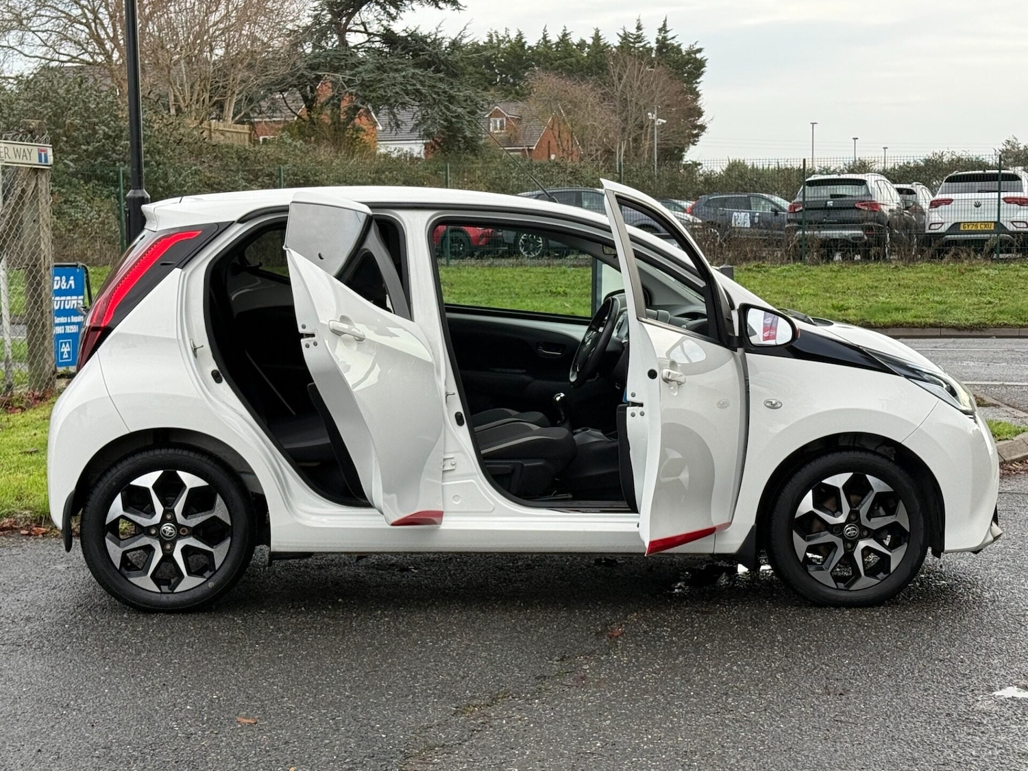 Used Toyota AYGO 2021 for sale - 76736544: Photo 5