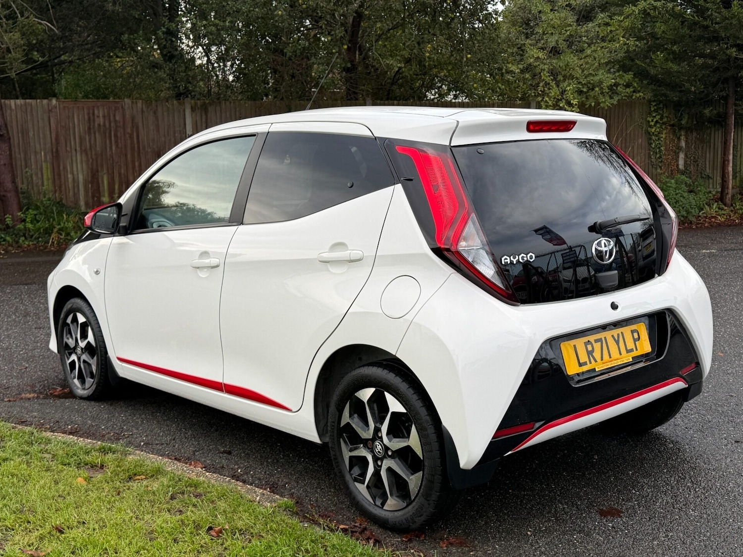 Used Toyota AYGO 2021 for sale - 76736544: Photo 8