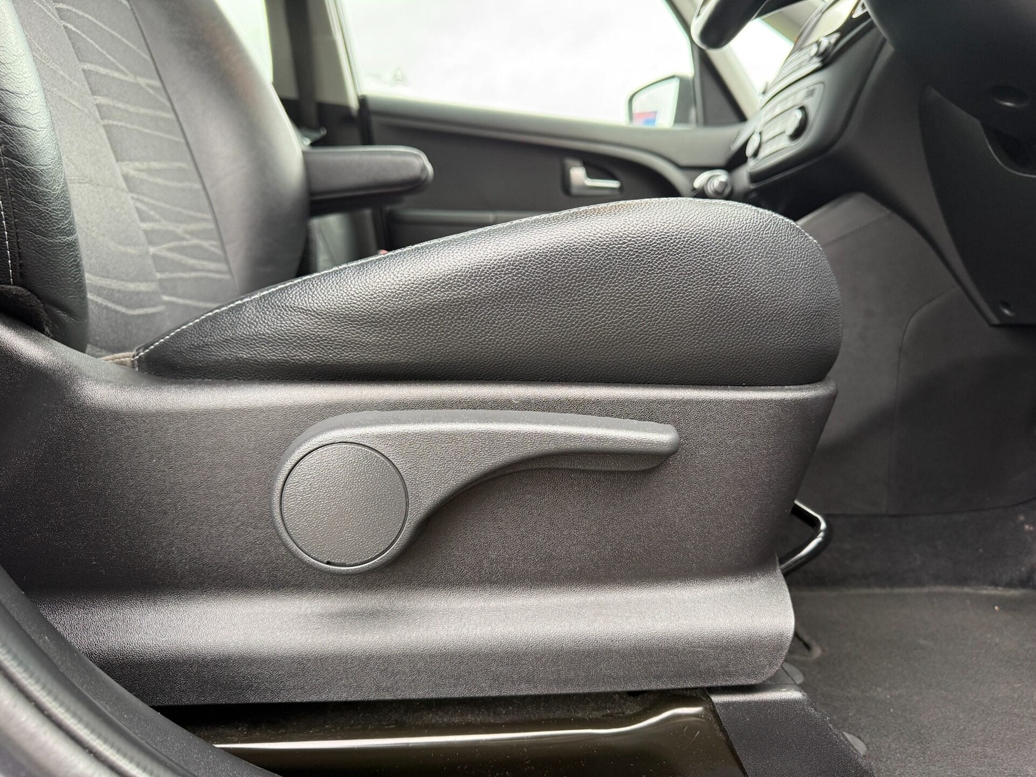 Used Kia Venga 2016 for sale - 76972520: Photo 24