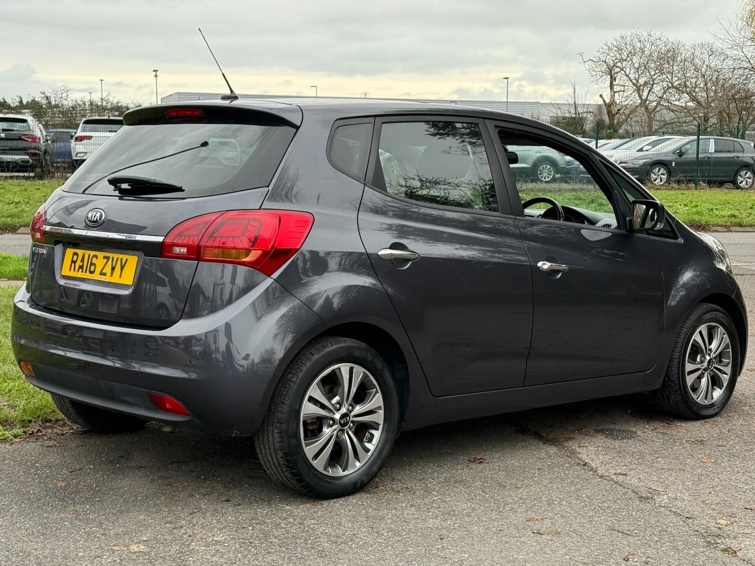 Used Kia Venga 2016 for sale - 76972520: Photo 4