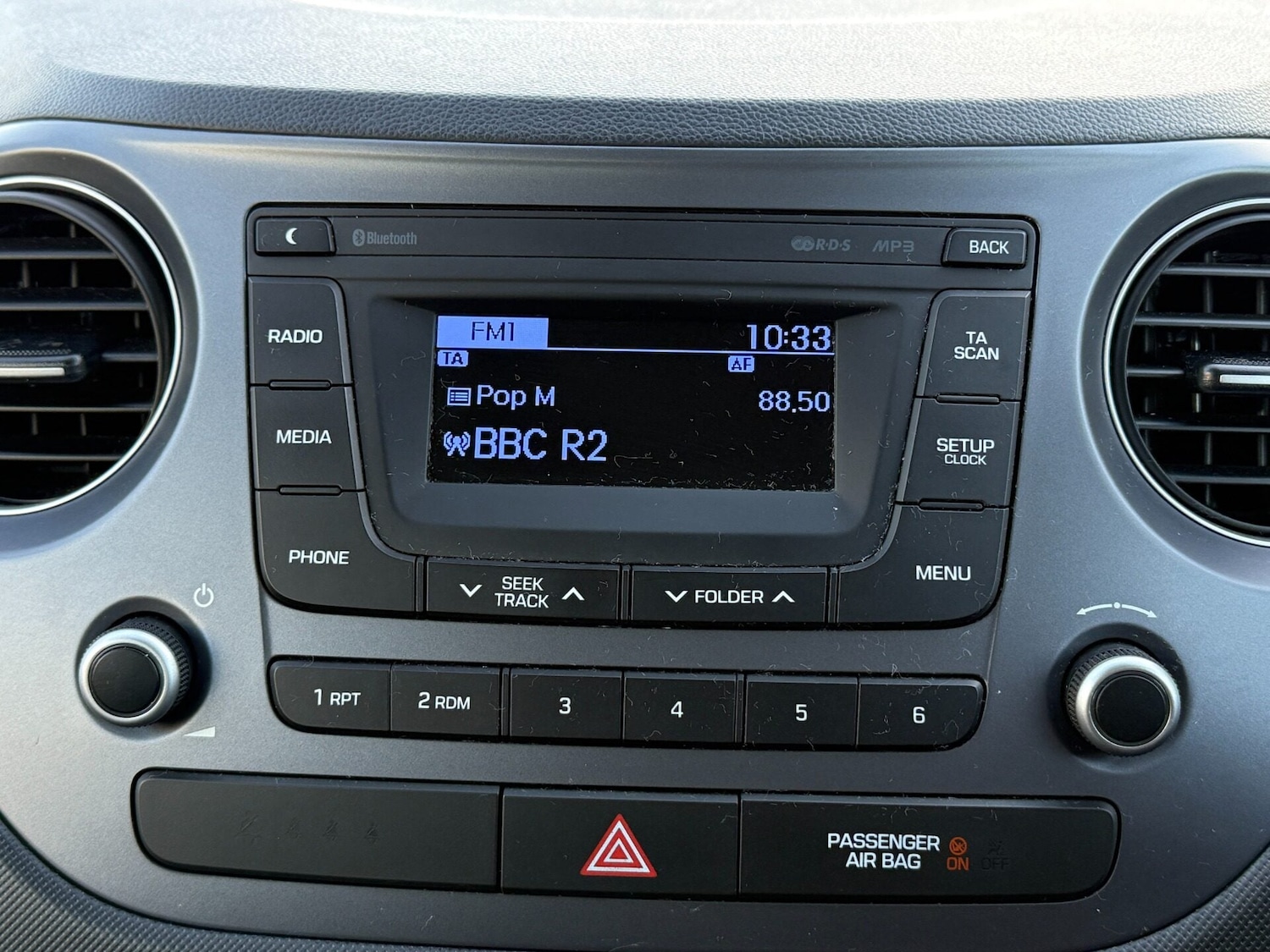 Used Hyundai i10 2018 for sale - 77069880: Photo 17