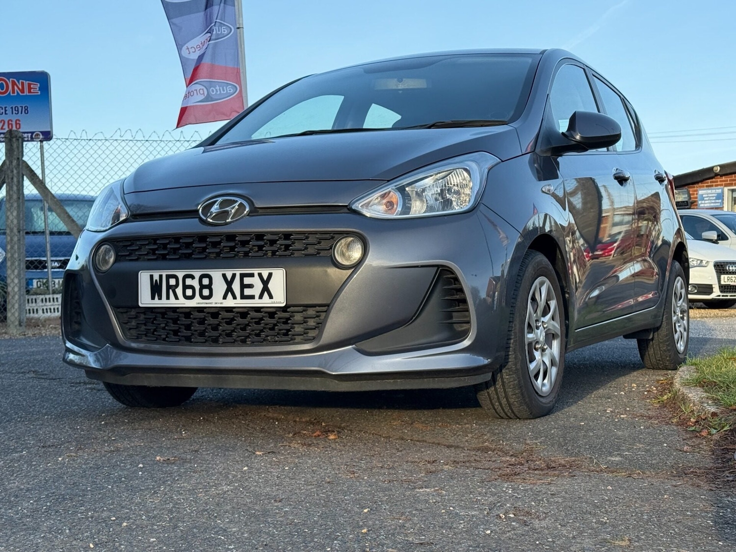 Used Hyundai i10 2018 for sale - 77069880: Photo 18