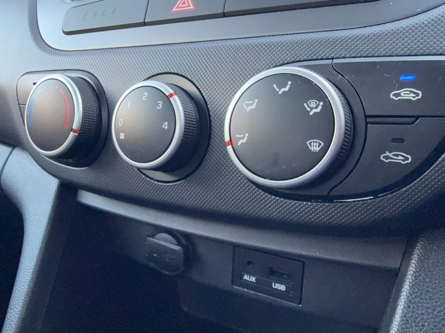 Used Hyundai i10 2018 for sale - 77069880: Photo 21