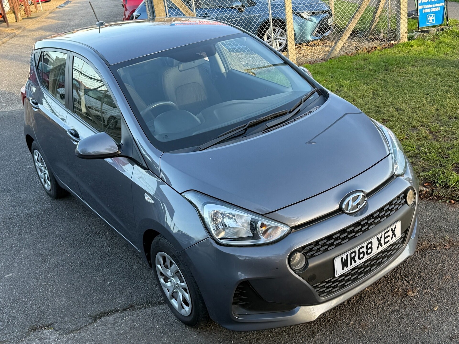 Used Hyundai i10 2018 for sale - 77069880: Photo 30