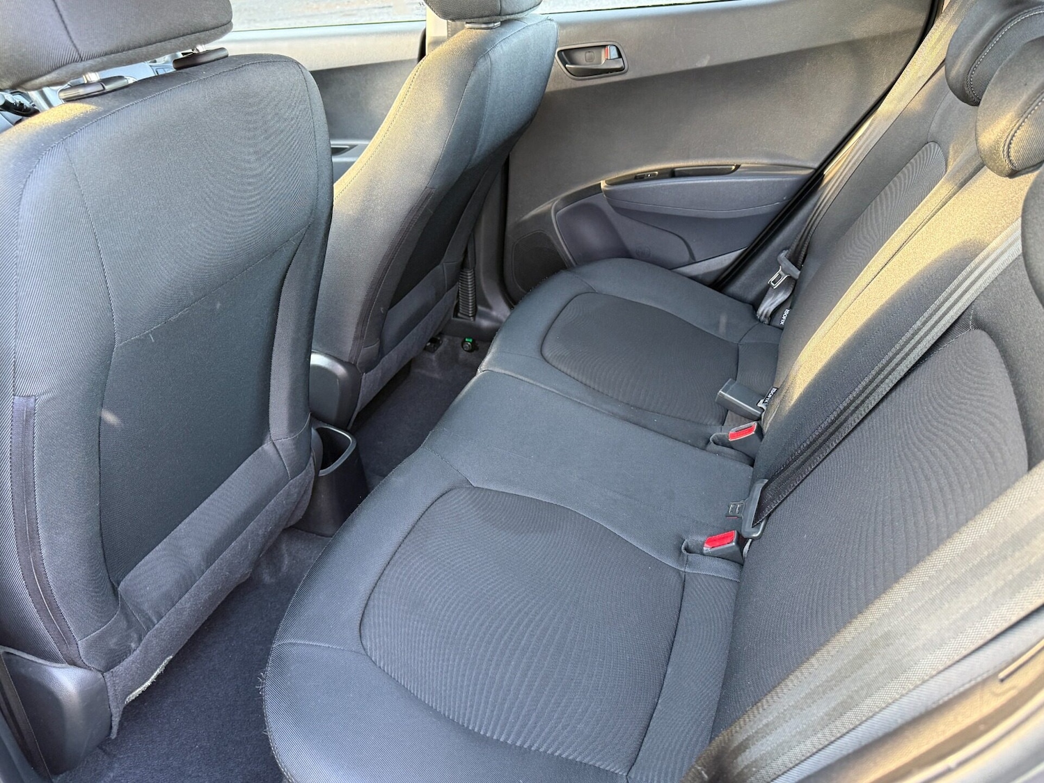 Used Hyundai i10 2018 for sale - 77069880: Photo 38