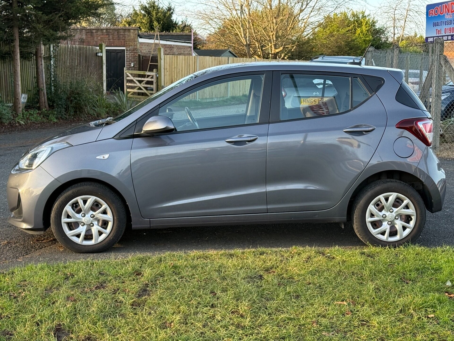 Used Hyundai i10 2018 for sale - 77069880: Photo 7