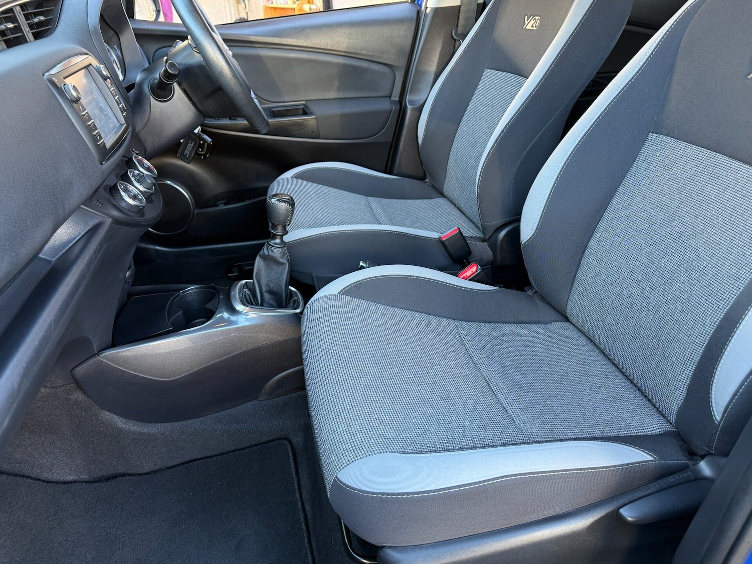 Used Toyota Yaris 2020 for sale - 76692941: Photo 33