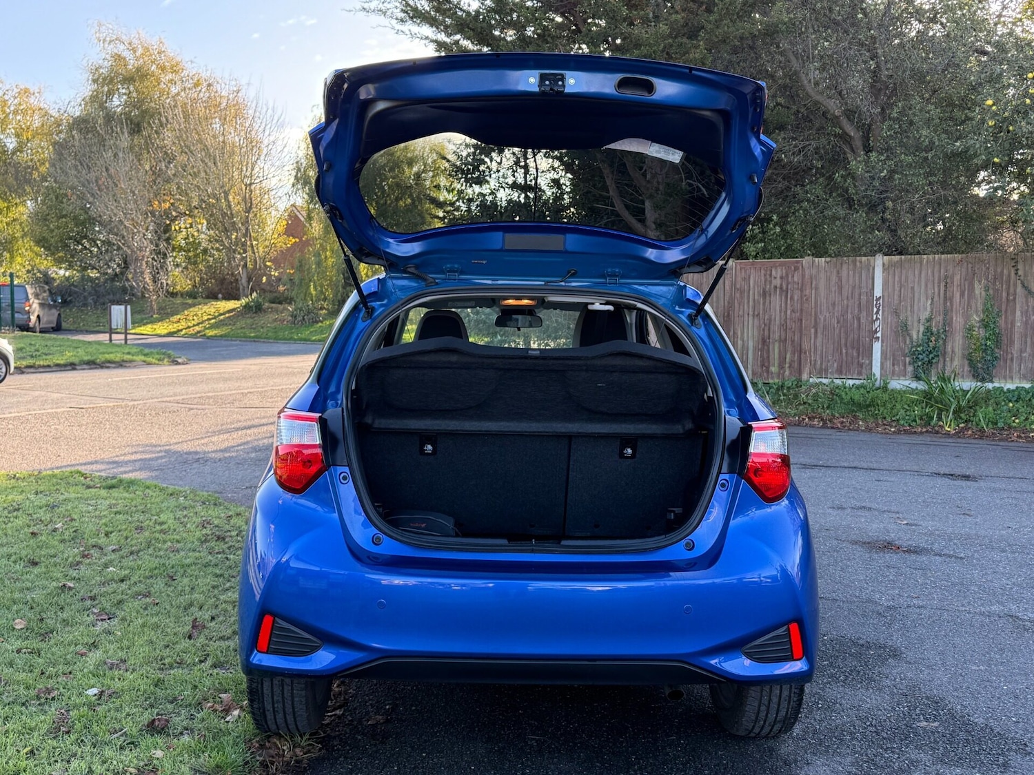 Used Toyota Yaris 2020 for sale - 76692941: Photo 42