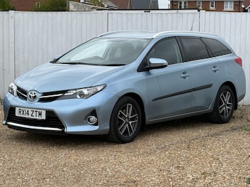 Used Toyota Auris 2014 for sale - 78253664: Photo