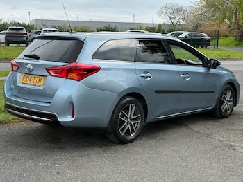 Used Toyota Auris 2014 for sale - 78253664: Photo