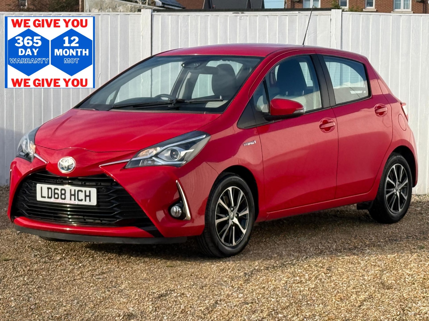 Used Toyota Yaris 2018 for sale - 76692942: Photo 1