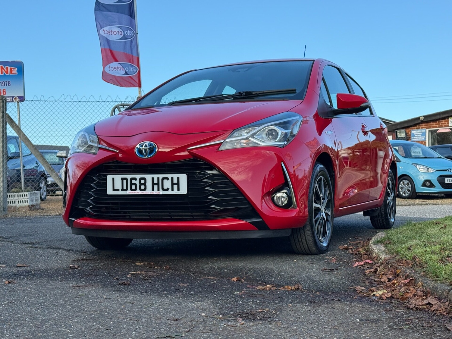 Used Toyota Yaris 2018 for sale - 76692942: Photo 27