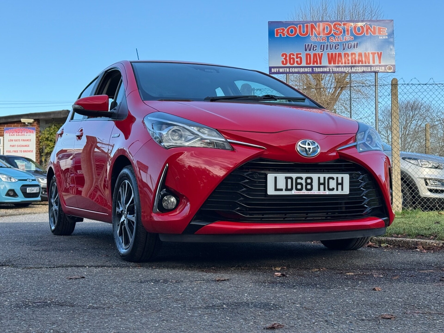 Used Toyota Yaris 2018 for sale - 76692942: Photo 37