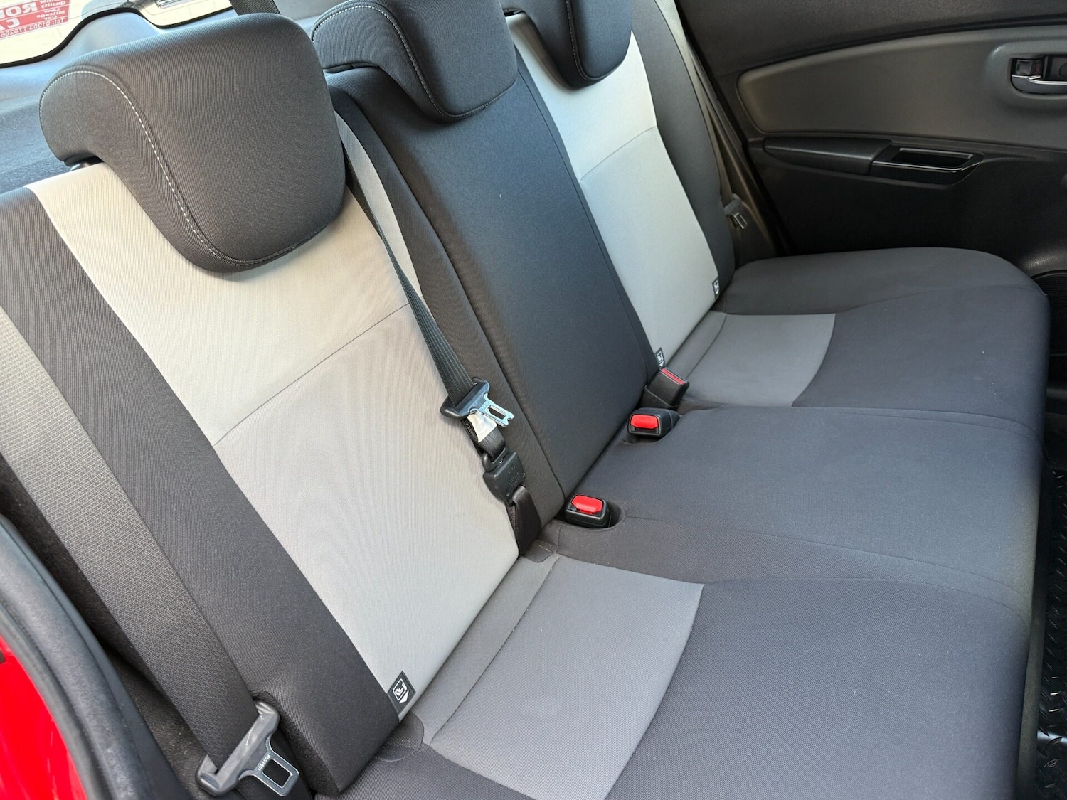 Used Toyota Yaris 2018 for sale - 76692942: Photo 41