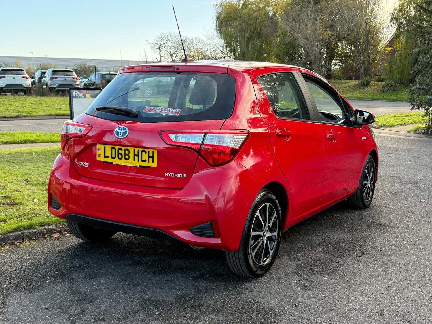 Used Toyota Yaris 2018 for sale - 76692942: Photo 44