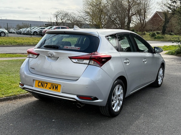 Used Toyota Auris 2017 for sale - 74816784: Photo 22