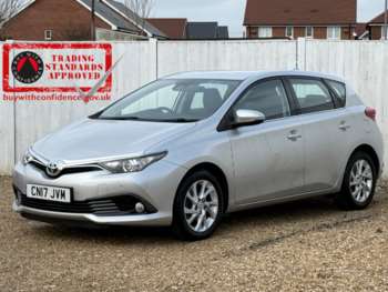Used Toyota Auris 2017 for sale - 74816784: Photo