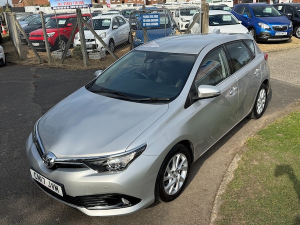 Used Toyota Auris 2017 for sale - 74816784: Photo 40