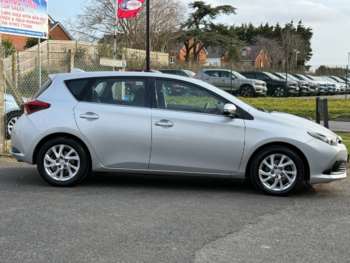 Used Toyota Auris 2017 for sale - 74816784: Photo