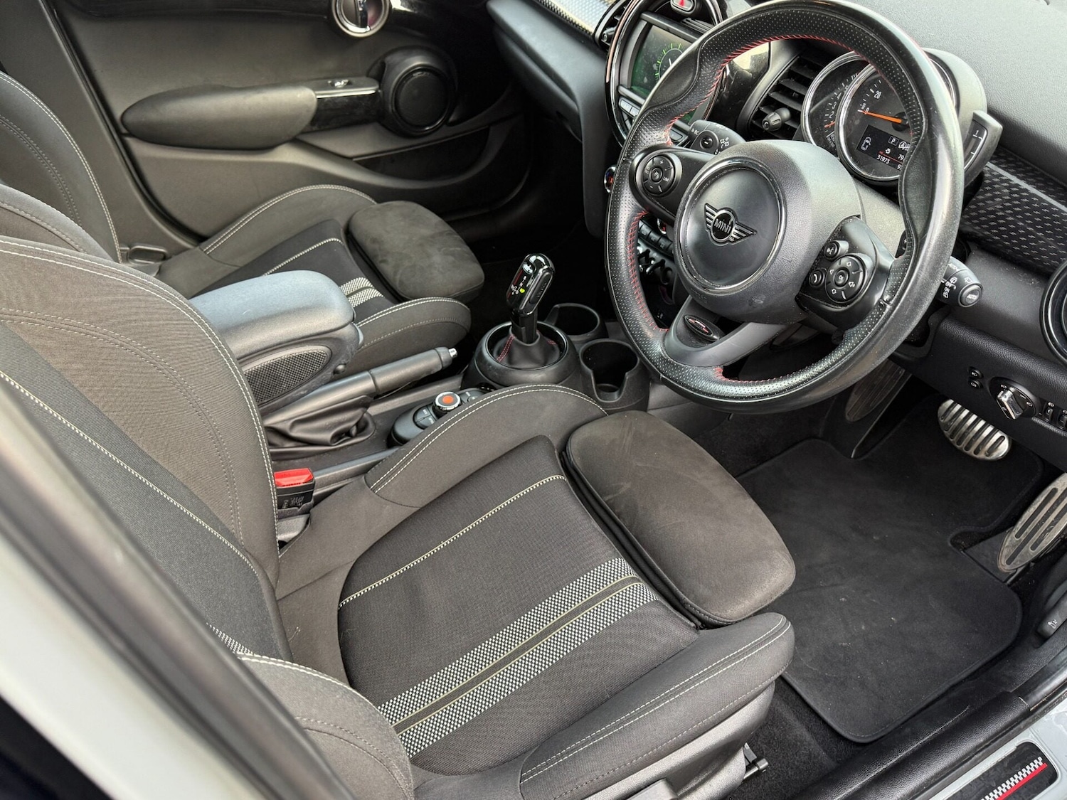 Used MINI Hatch 2020 for sale - 77579672: Photo 10