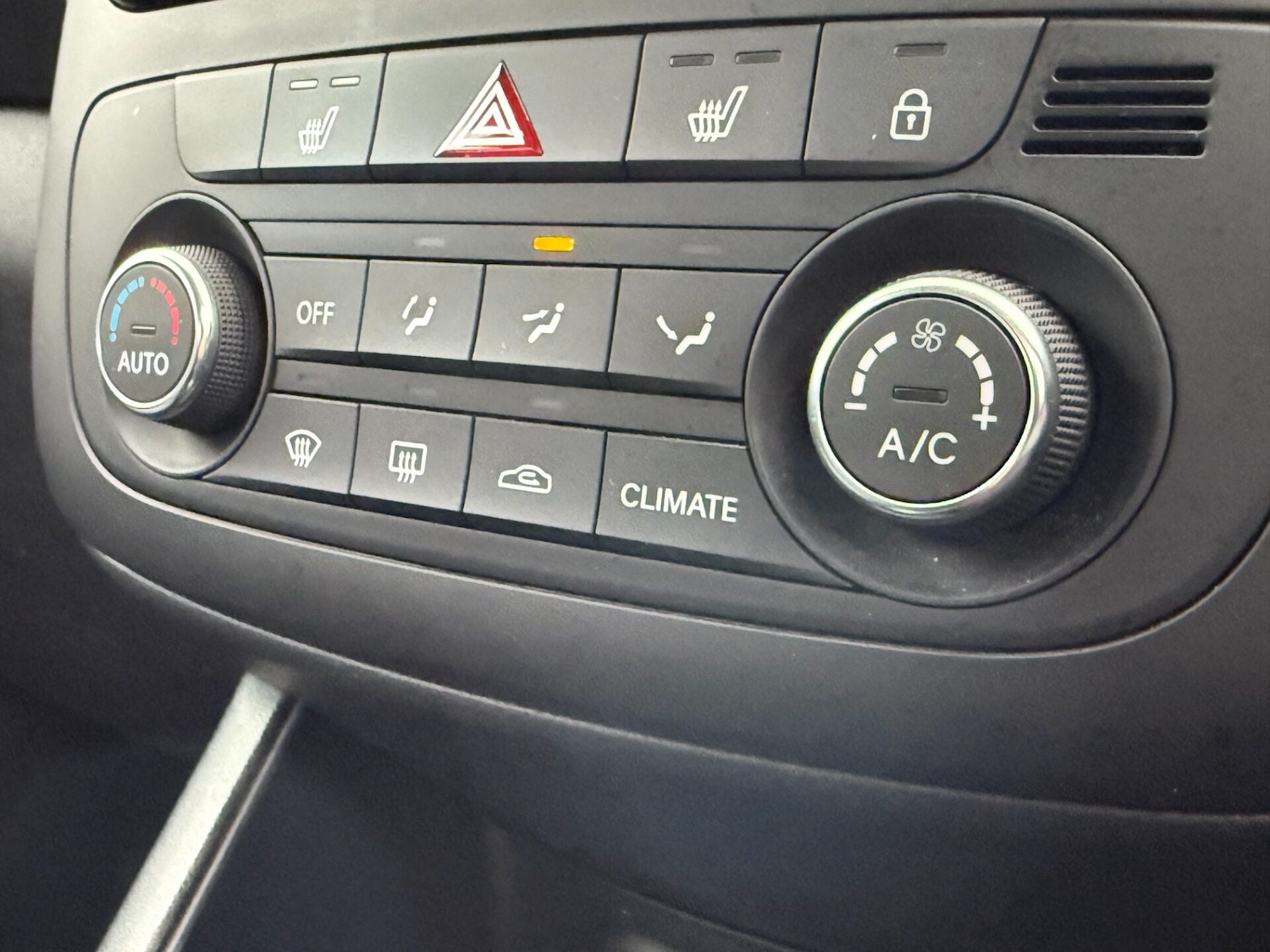 Used Kia Venga 2017 for sale - 76879547: Photo 20