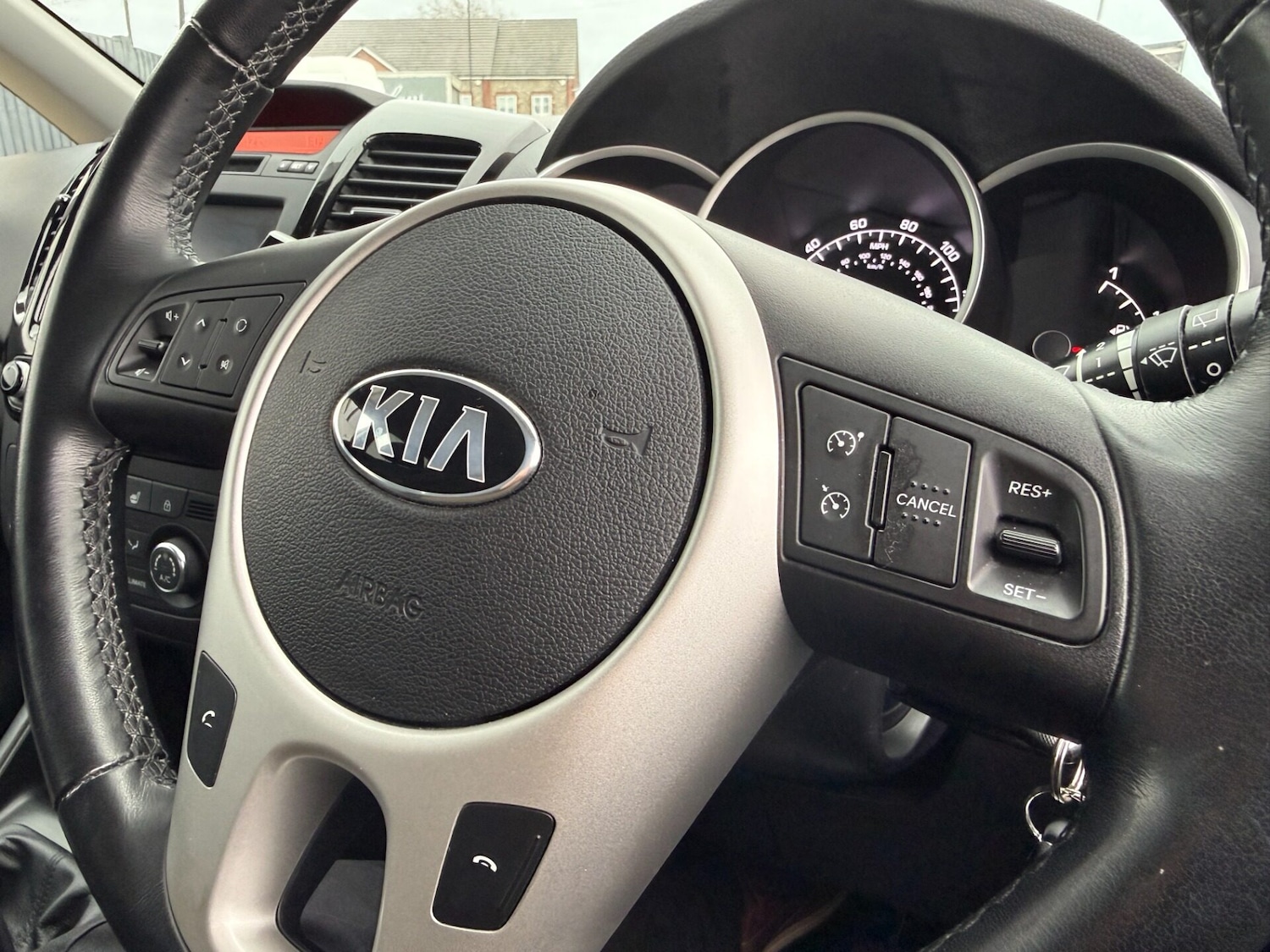 Used Kia Venga 2017 for sale - 76879547: Photo 33